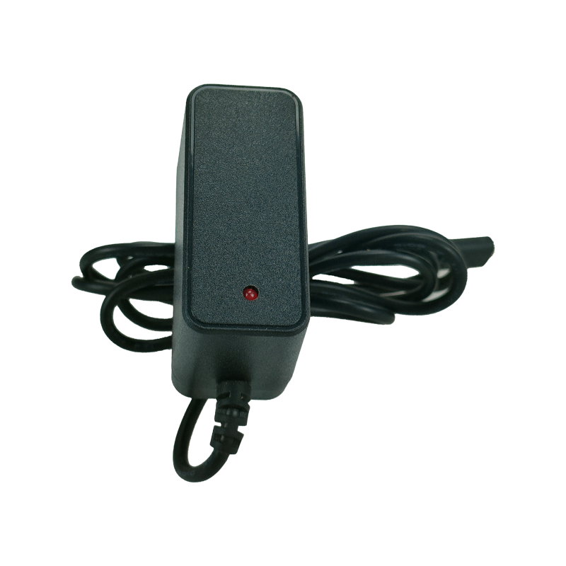 12V1A电源充电器